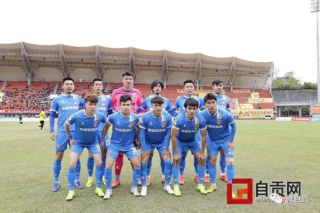 亚历山大37+8+7爱德华兹27分 森林狼险胜雷霆