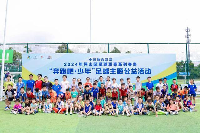 赵继伟16+9+9弗格34分 辽宁客胜新疆总分3-0